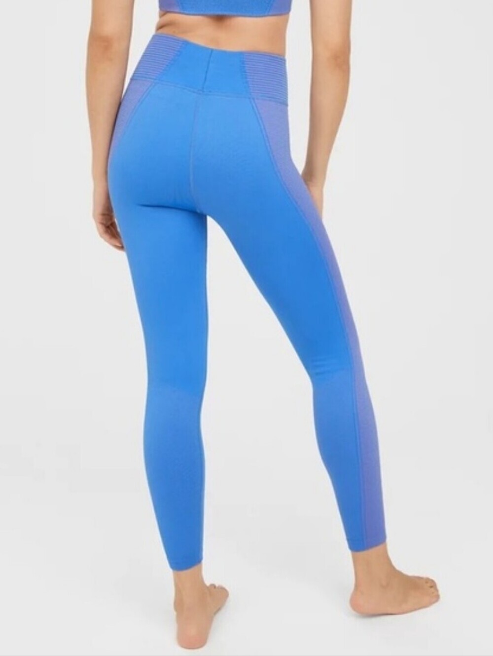 Aerie Offline▪️Seamless 7/8 High Rise Two Tone Ribbed Leggings - Picture 2 of 9